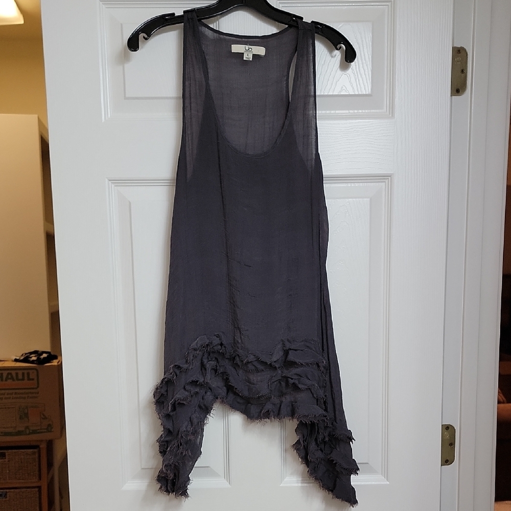 Flowy Top Altar'd State